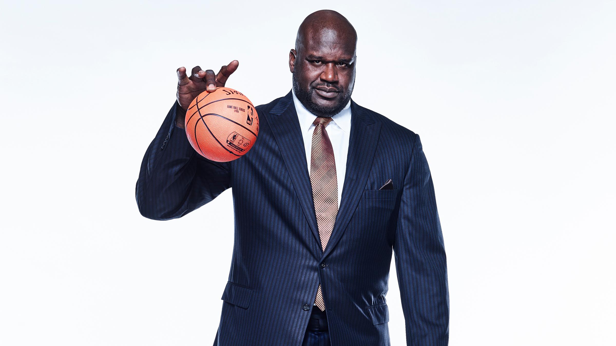 Shoot Some Hoops with Shaq At The Star!